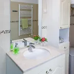 Vikendica Gardenia House