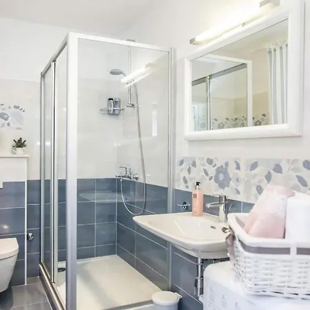 בית נופש Gardenia House Janjina