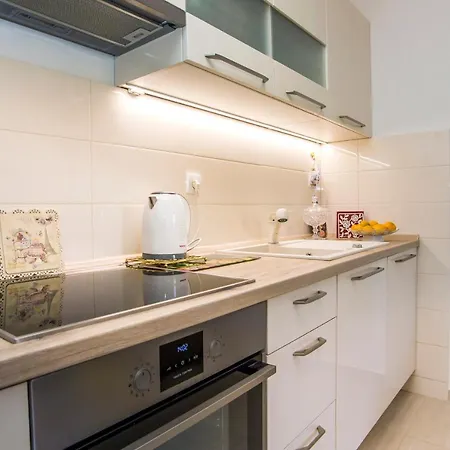 בית נופש Gardenia House *